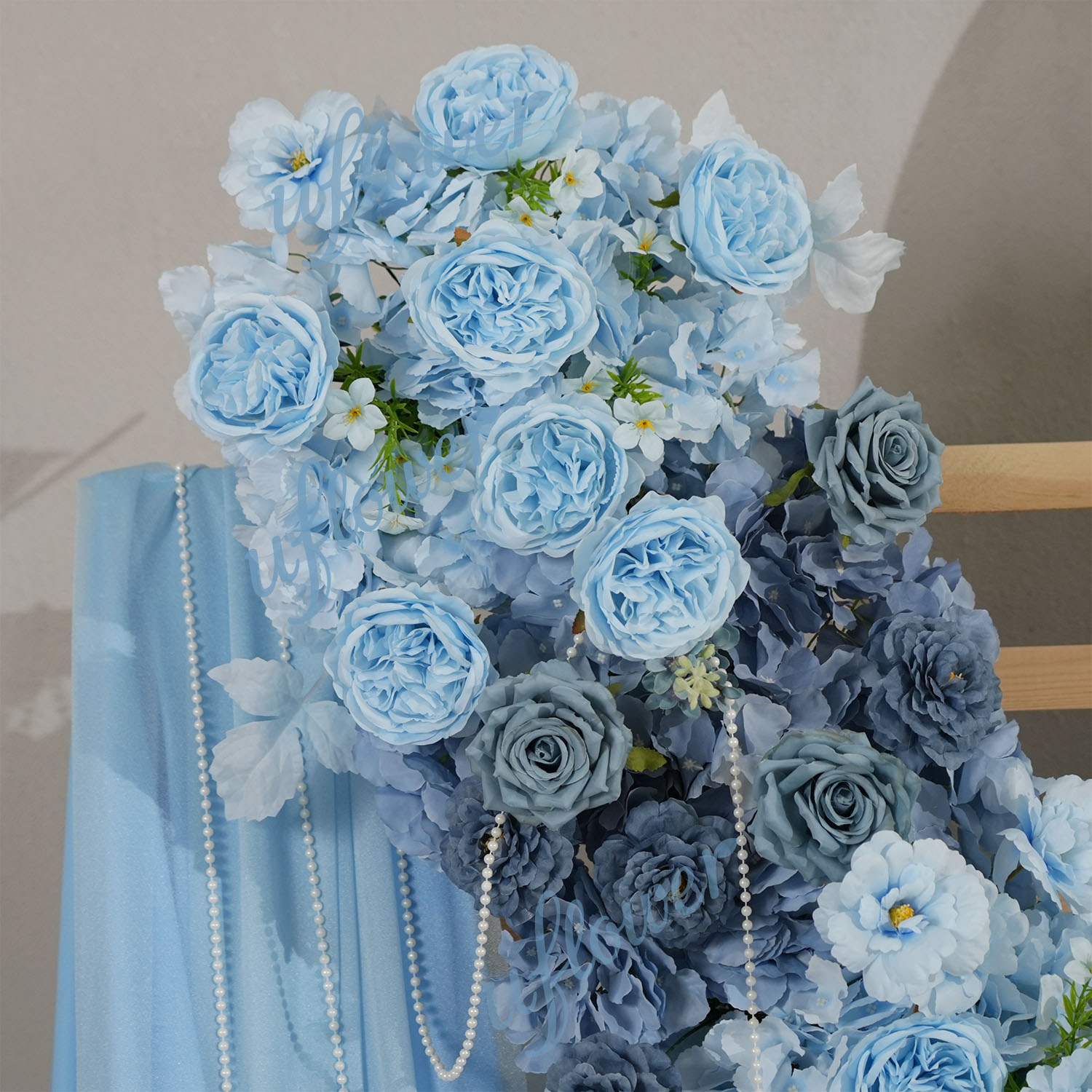 Blue Rose Artificial Flower Ro - Table Runner recension och pris